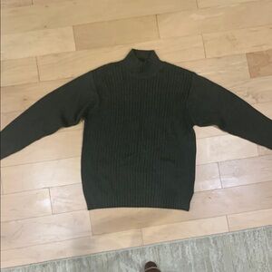 Eddie Bauer Men’s Ribbed olive green Mock sweater tall Size L
100 % cotton